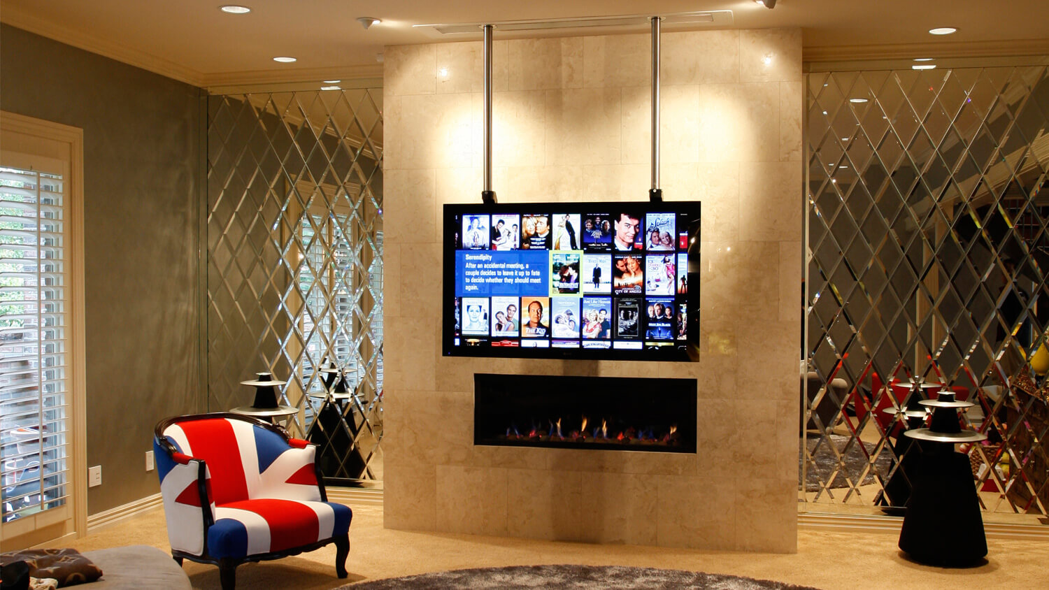 MLI – Усиленный потолочный лифт для больших экранов ТВ